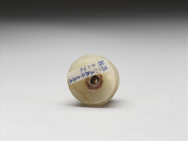 玉鐘形雕花飾件