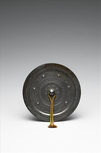 「內而光」七乳鏡