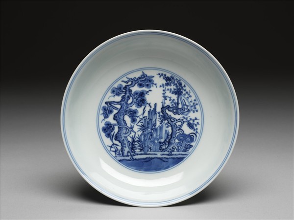 青花三友仕女圖盤