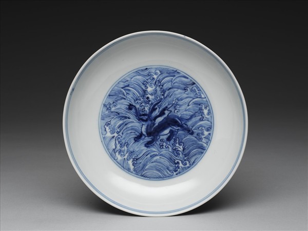 青花海獸紋盤