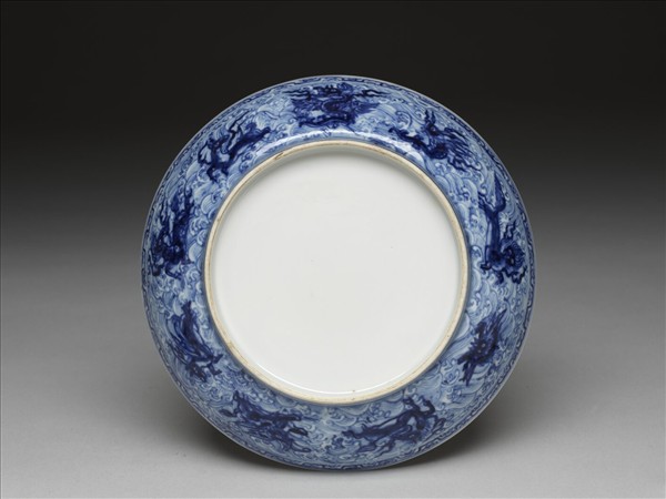 青花海獸紋盤