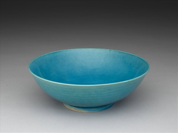孔雀藍釉碗
