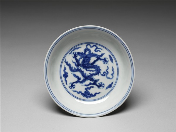 青花雲龍紋盤