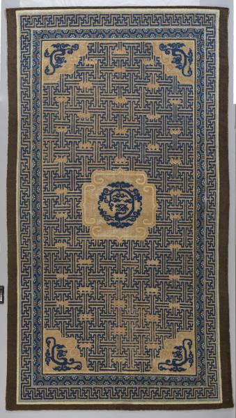 中國 萬福草龍紋地毯