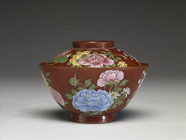 宜興胎畫琺瑯花卉蓋碗