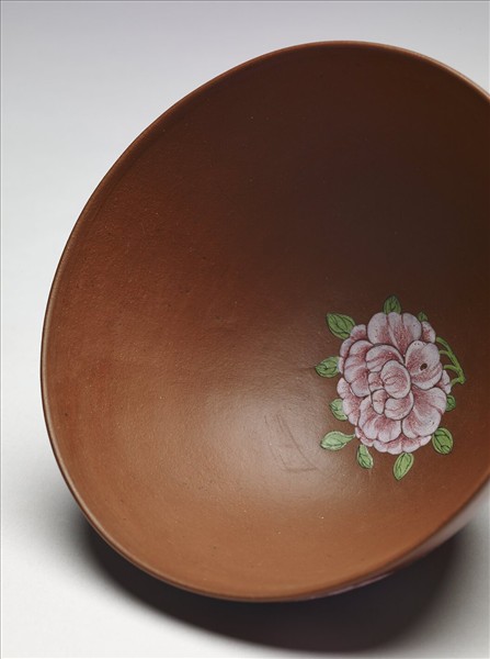 宜興胎畫琺瑯花卉蓋碗