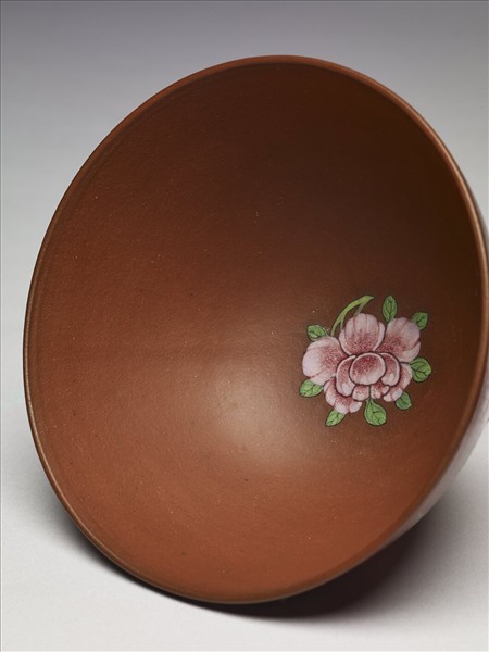 宜興胎畫琺瑯四季花卉蓋碗