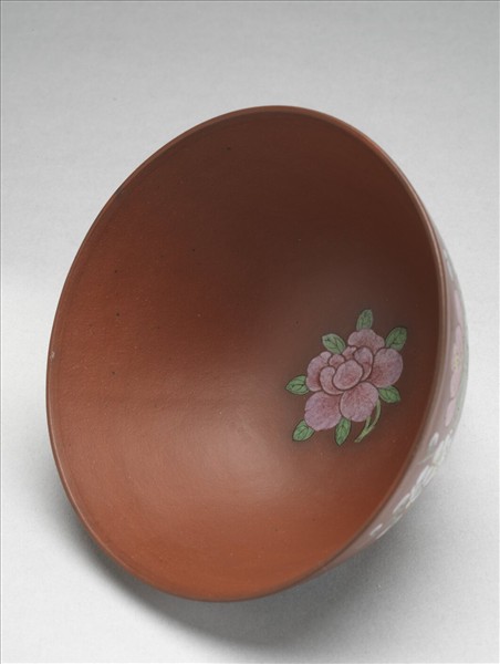 宜興胎畫琺瑯四季花卉蓋碗