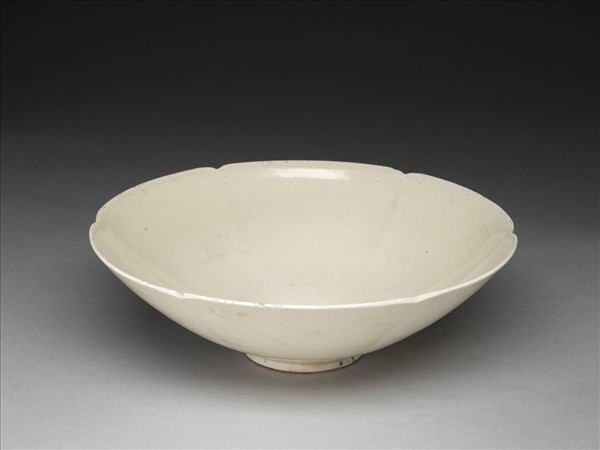 定窯 白瓷葵口碗