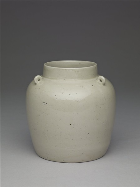 白瓷罐