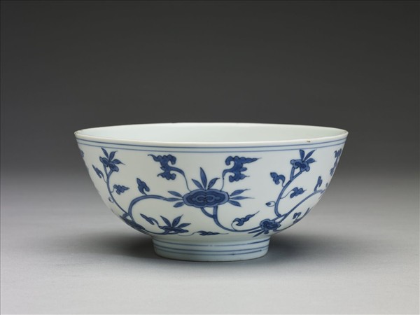 青花靈芝紋碗