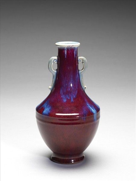 鈞釉雙耳瓶