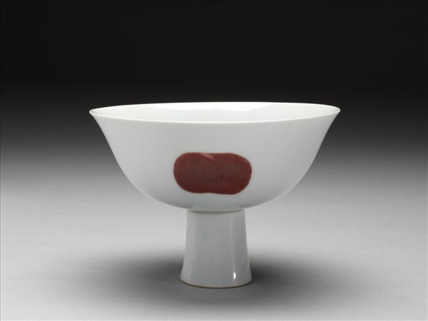 釉裡紅三果紋高足碗