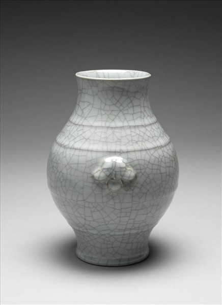 仿官釉雙耳弦紋瓶