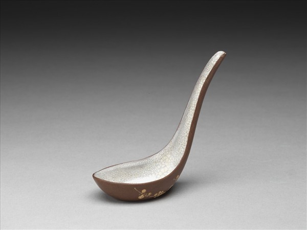 紫砂泥繪梅花紋匙