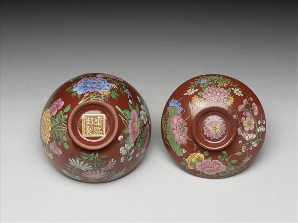 宜興胎畫琺瑯四季花卉蓋碗