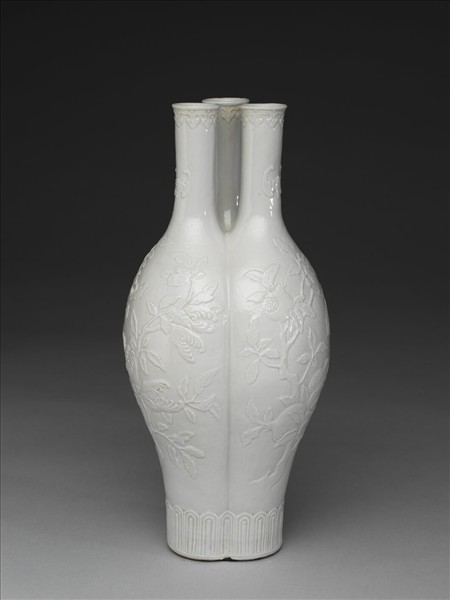 白瓷三多紋三連瓶