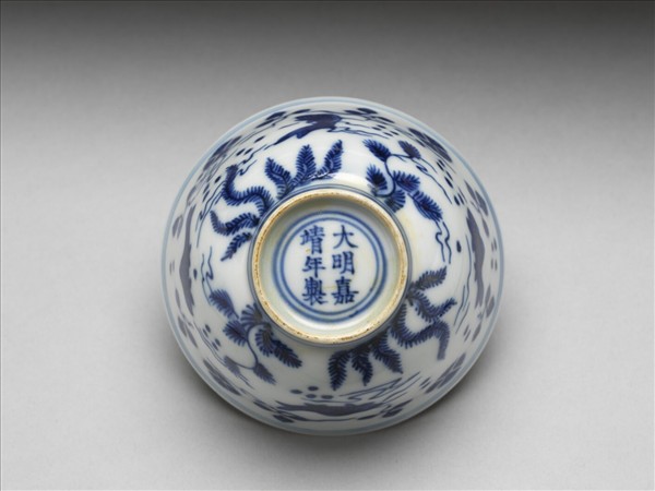 青花蓮塘魚紋碗