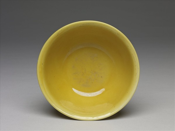 黃釉碗