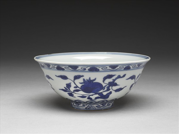 青花花果壽字紋碗