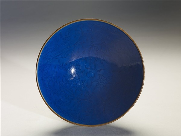 霽青釉雙龍紋碗