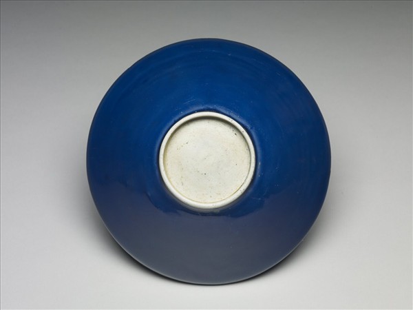 霽青釉雙龍紋碗