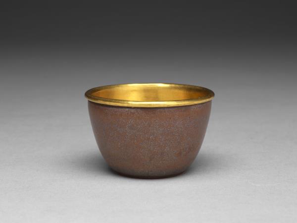 紫砂胎紫金釉套杯