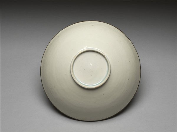 青白瓷印花博古花卉紋碗