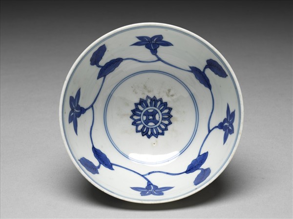 青花花卉紋碗