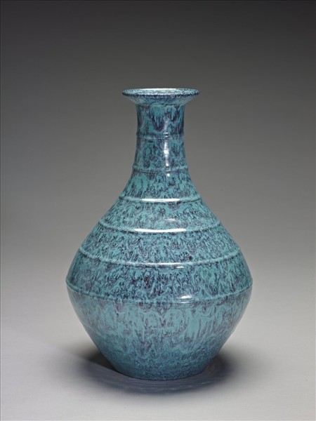 爐鈞釉弦紋瓶