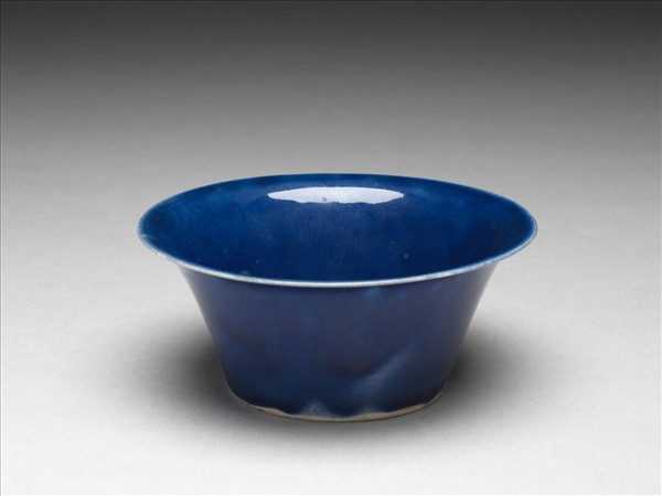 霽青釉撇口茶鐘