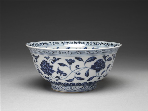 青花四季花卉紋碗