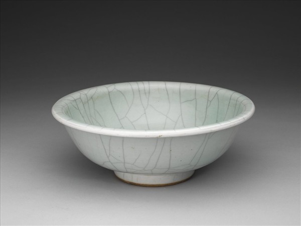 仿哥釉碗