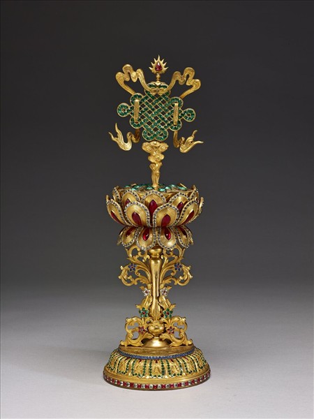 銅鍍金嵌假鑽八吉祥-吉祥結