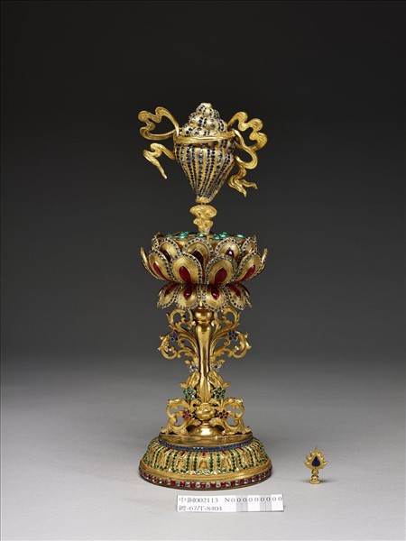 銅鍍金嵌假鑽八吉祥-寶螺