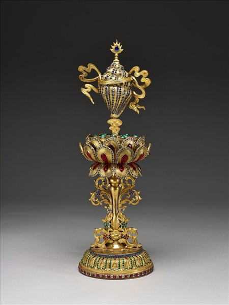 銅鍍金嵌假鑽八吉祥-寶螺