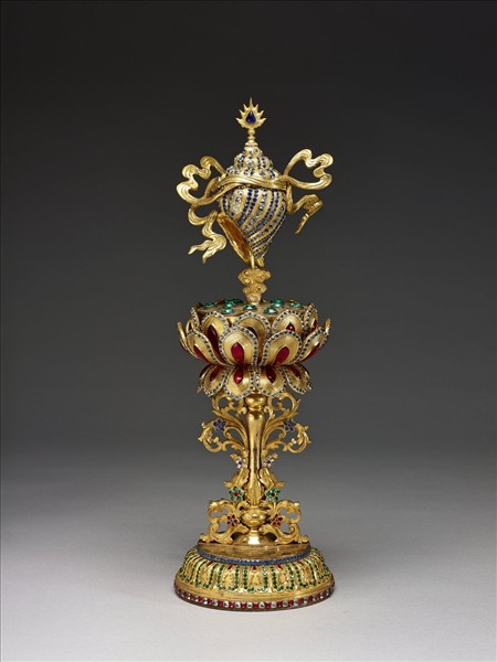 銅鍍金嵌假鑽八吉祥-寶螺