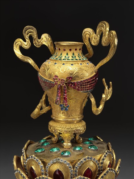 銅鍍金嵌假鑽八吉祥-寶瓶