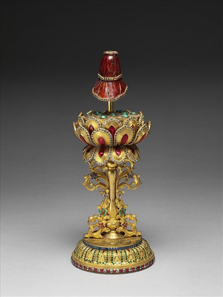 銅鍍金嵌假鑽八吉祥-勝利幢