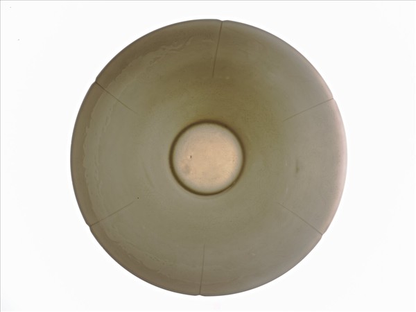 甜白釉龍鳳紋葵瓣口碗