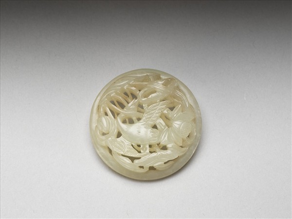 玉鏤雕蓮塘景嵌飾器