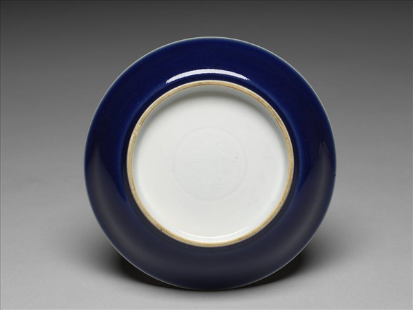霽青釉盤