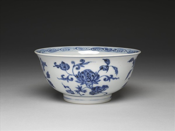 青花花卉紋碗