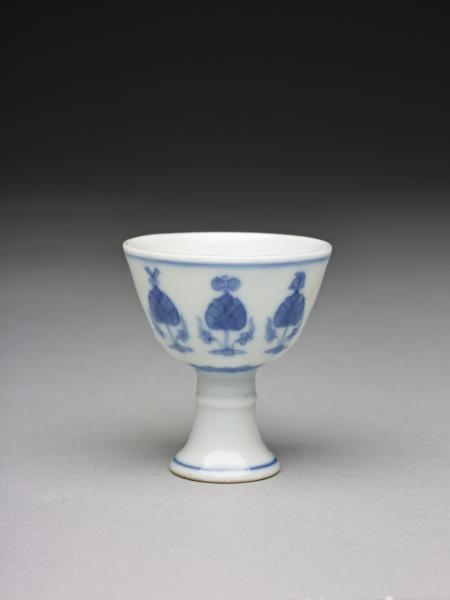 青花八寶高足杯- 故宮