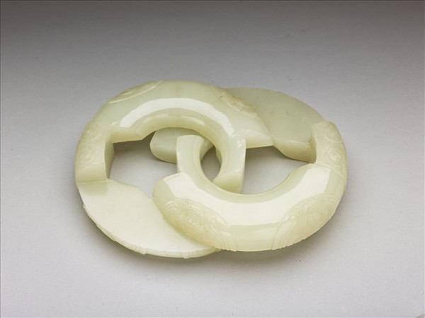 仿良渚文化玉連環