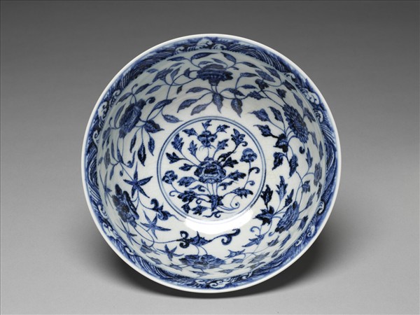 青花四季花卉紋碗