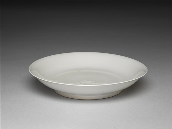 甜白釉碟