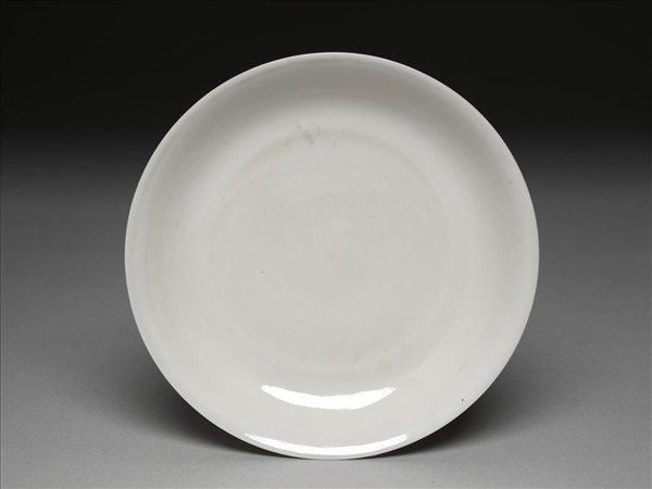 甜白釉碟