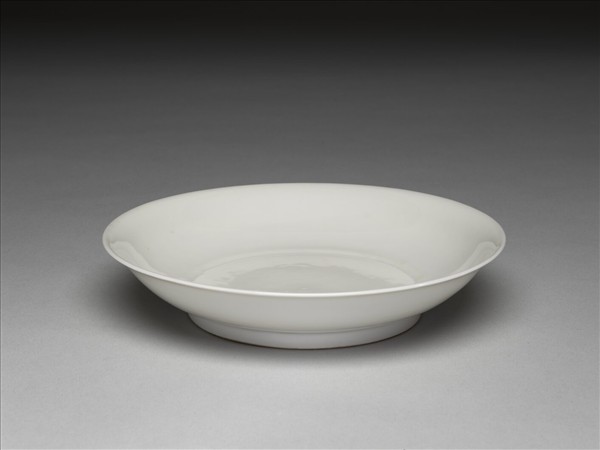 甜白釉碟