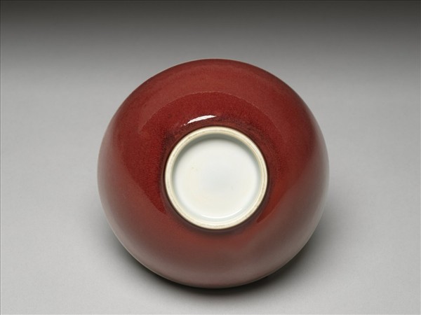 霽紅釉白裡碗